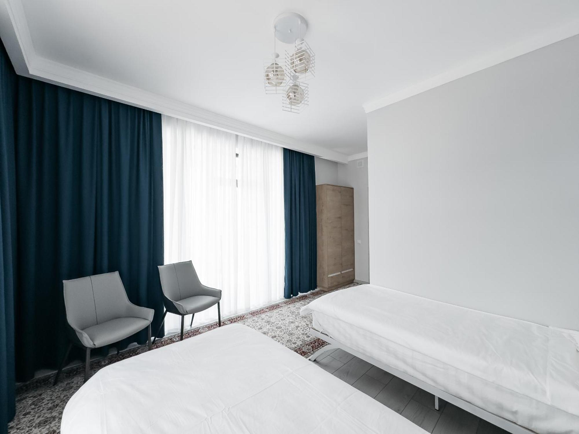 Hotel Utes Kaji-Say Exteriör bild